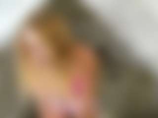 Adelle-lee's Live Sex Cam Show