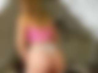 Adelle-lee's Live Sex Cam Show