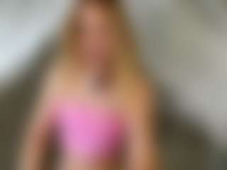 Adelle-lee's Live Sex Cam Show