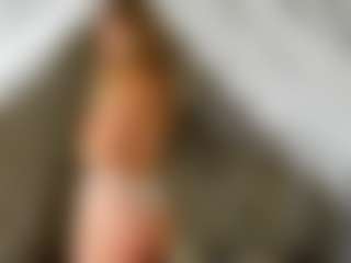 Adelle-lee's Live Sex Cam Show