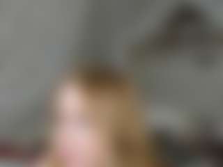 Live cam show with Adelle-lee - Kisses on Porn Luv