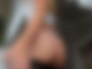 Adelle-lee's Live Sex Cam Show
