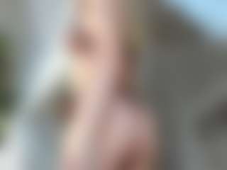 Adelle-lee's Live Sex Cam Show