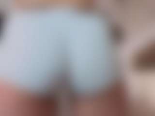 Adelle-lee's Live Sex Cam Show
