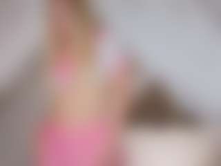 Live cam show with Adelle-lee - Green Eyes on Instabang
