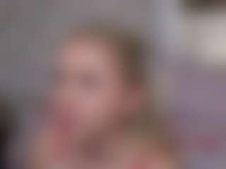 Adelle-lee's Live Sex Cam Show