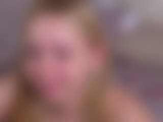 Adelle-lee's Live Sex Cam Show