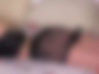 Live cam show with Adelle-lee - Oil on Camsoda