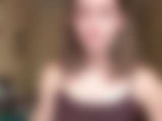 AlisiaRoutzen's Live Sex Cam Show