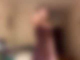 AlisiaRoutzen's Live Sex Cam Show