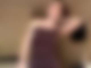 AlisiaRoutzen's Live Sex Cam Show
