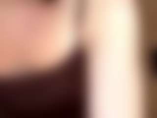 AlisiaRoutzen's Live Sex Cam Show