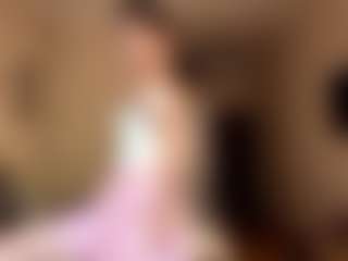 AlisiaRoutzen's Live Sex Cam Show