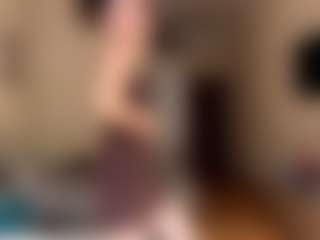 Live cam show with AlisiaRoutzen - Cuckold on LiveSexCams6
