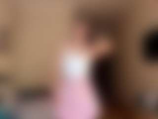 AlisiaRoutzen's Live Sex Cam Show