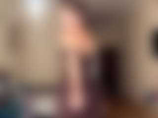 Live cam show with AlisiaRoutzen - Middle Aged on Camsoda