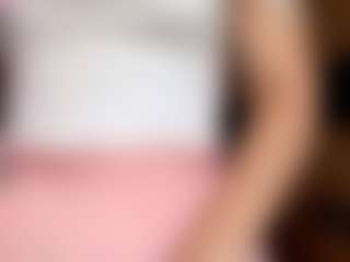 AlisiaRoutzen's Live Sex Cam Show