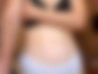 AlisiaRoutzen's Live Sex Cam Show