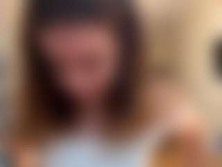 Live cam show with AlisiaRoutzen - Normal on crypto-cams