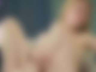 Eva's Live Sex Cam Show