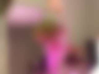 Live cam show with Amelia-Bliss - Twerk on Camsoda