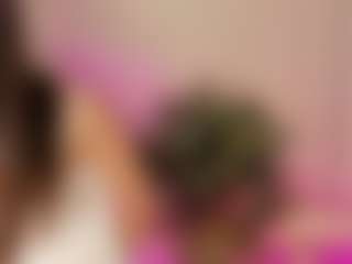Live cam show with Amelia-Bliss - Oil on Dolls Live