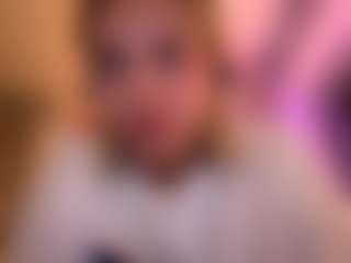 AntoninaZhou's Live Sex Cam Show