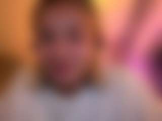 AntoninaZhou's Live Sex Cam Show