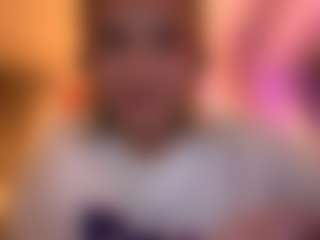 AntoninaZhou's Live Sex Cam Show