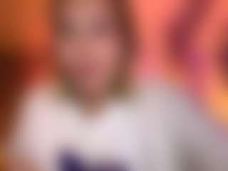 AntoninaZhou's Live Sex Cam Show