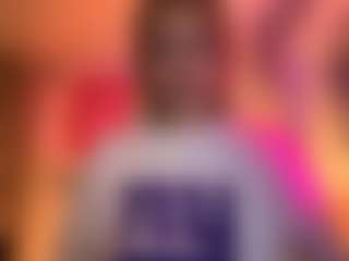 AntoninaZhou's Live Sex Cam Show