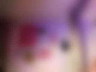 AntoninaZhou's Live Sex Cam Show