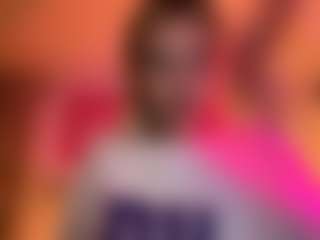AntoninaZhou's Live Sex Cam Show
