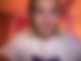 AntoninaZhou's Live Sex Cam Show