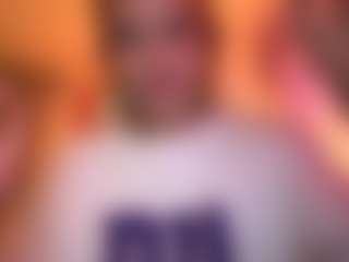 AntoninaZhou's Live Sex Cam Show