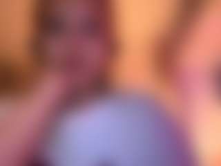 Live cam show with AntoninaZhou - Toys Young Adult on Uber Horny