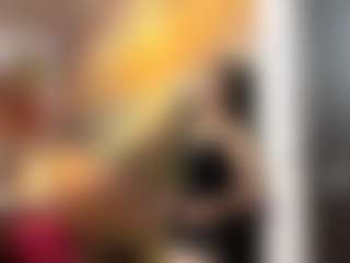 BonitaMclain's Live Sex Cam Show