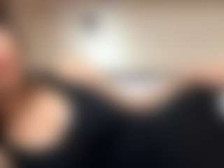 BonitaMclain's Live Sex Cam Show