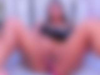 BrendaHillX's Live Sex Cam Show
