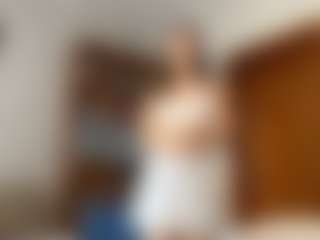 Live cam show with CecileRatte - College Teen (18+) on sexylive.show