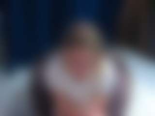 CharityBorneman's Live Sex Cam Show