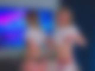 Live cam show with CharityBorneman - Flashing on Soda Cam