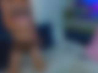 Live cam show with CharityBorneman - Blowjob on Camsoda
