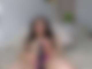 Live cam show with Fiilmee - Camel Toe on Camsoda