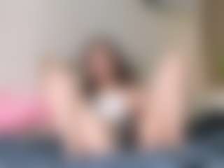 Live cam show with Fiilmee - Bikini on Soda Cam