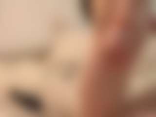 Live cam show with Fiilmee - Normal on iamadamtest123.com