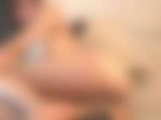 Live cam show with Fiilmee - Petite on madthumbs