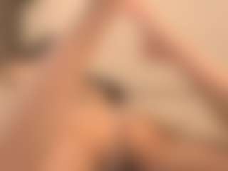 Live cam show with Fiilmee - Bikini on fapnchat