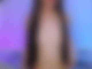 Live-camshow met Fiilmee - Teen (18+) op Camsoda