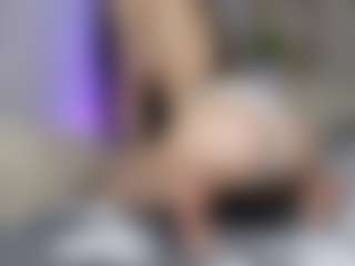 Live cam show with Fiilmee - Public Brown Hair on Strip Flash - Live Sex Shows